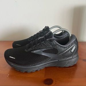 Brooks Ghost 14 Womens Running Sneakes Shoes Size 10 Black